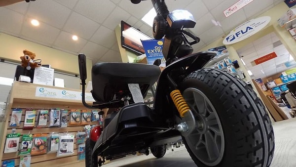 BuzzAround Extreme Full Size Portable Power Scooter-330 Lb Cap